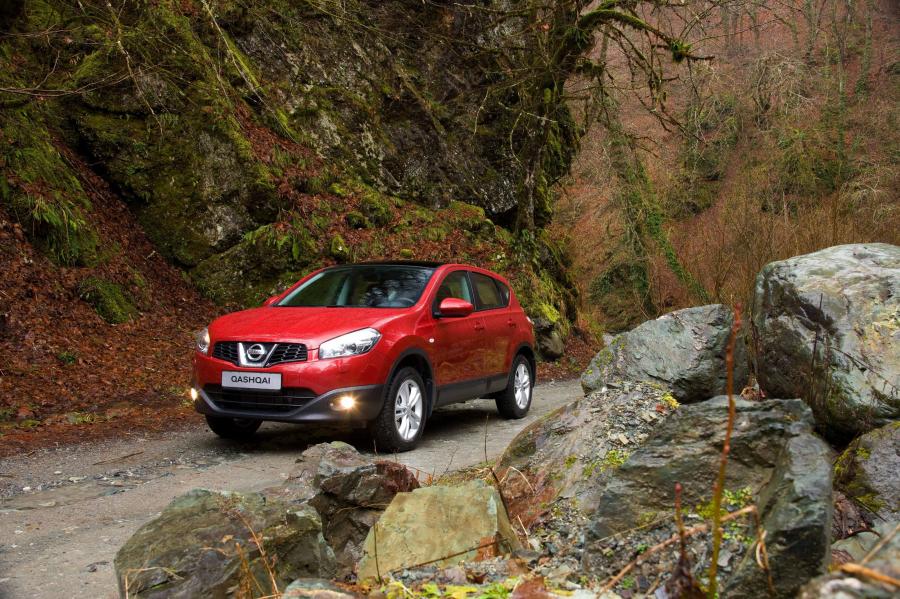  Nissan Qashqai 2010 года  (фото 69 из 204)